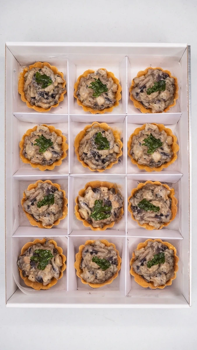Tartaletas de pollo y champiñón a la crema