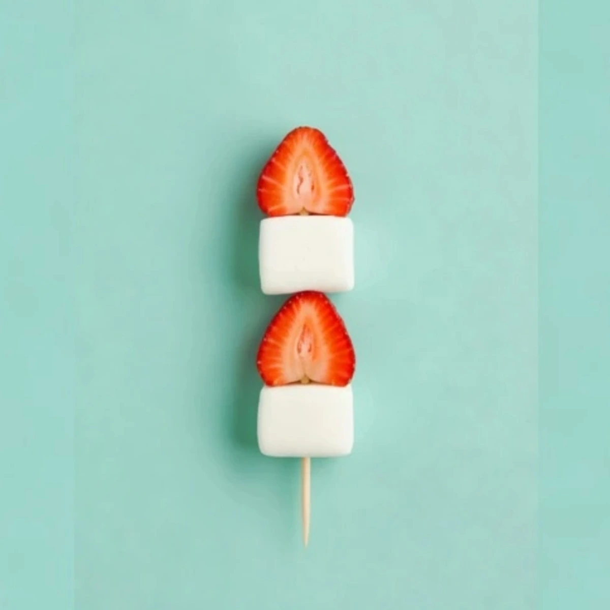 Brocheta de fruta fresca