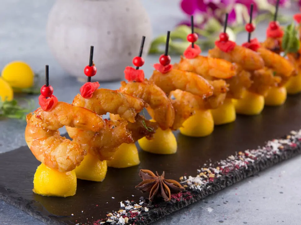 tapas de Langostino Tigre con Mango (10 uds)